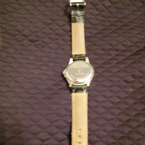 Hello Kitty Watch - Picture 3 of 3